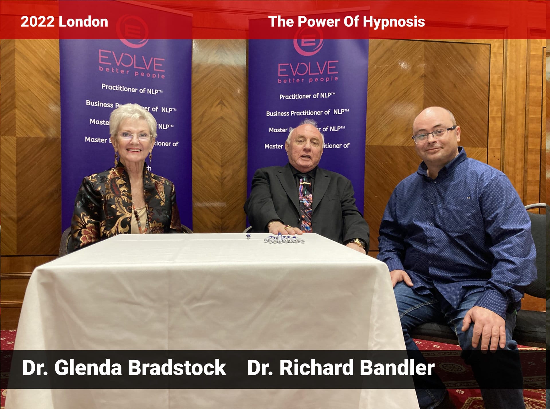 Fotografie Patrik-Jonáš-Dr-Richard-Bandler-Dr-Glenda-Bradstock